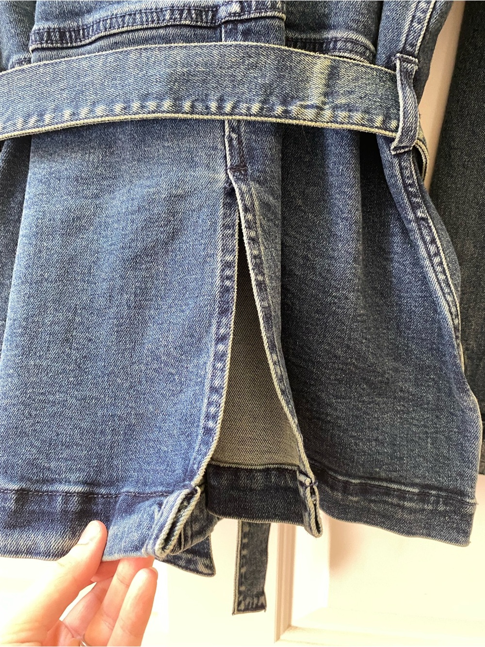 OAT New York Denim Belted Jean Jacket Blue Large - Picture 7 of 11